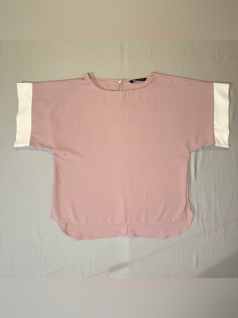 Zara Blush Pink Boxy Short Sleeve Blouse with White Cuffs Size S